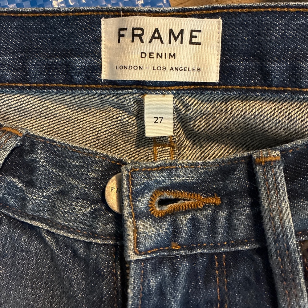 New Frame Distressed jeans (w/o tags)
